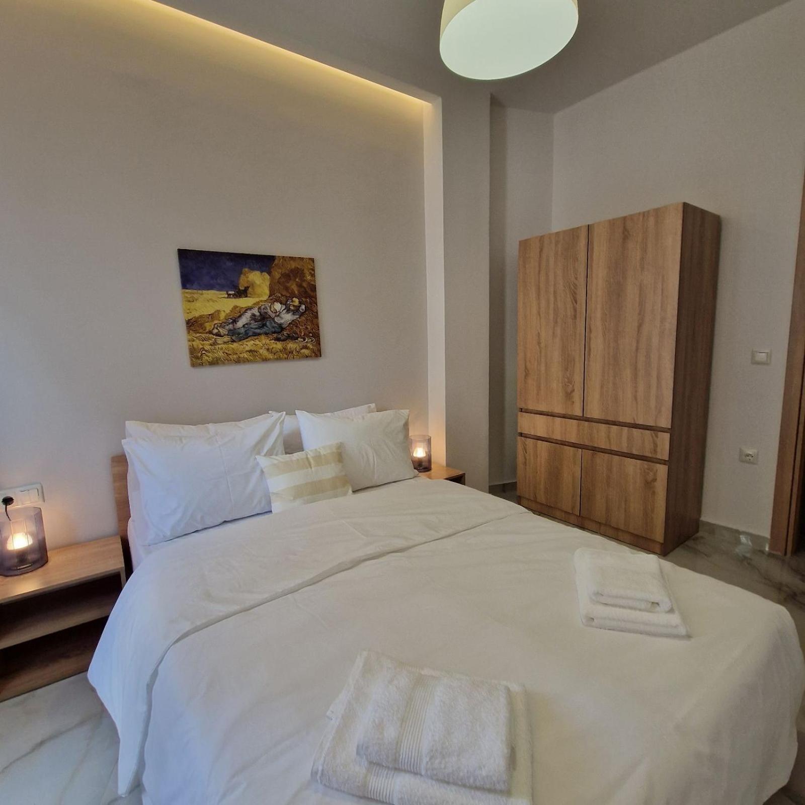 Apartment N&s A *