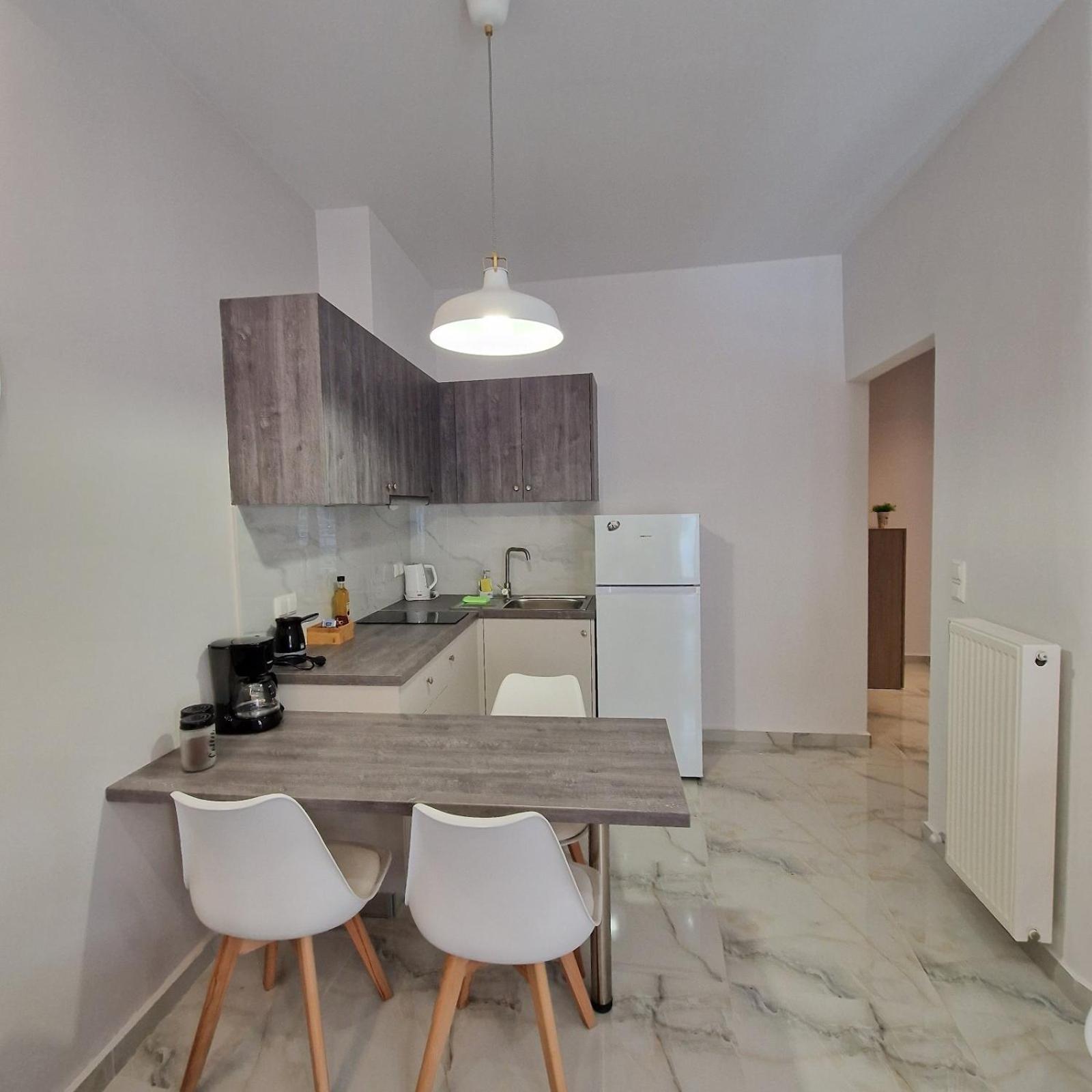 Apartment N&s A