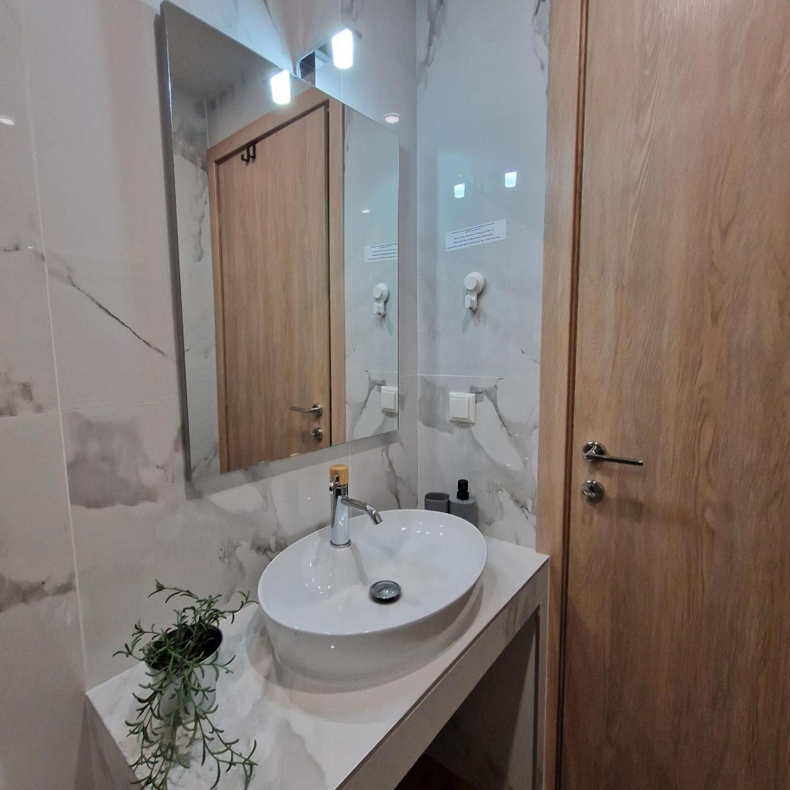 N&s A Apartment *