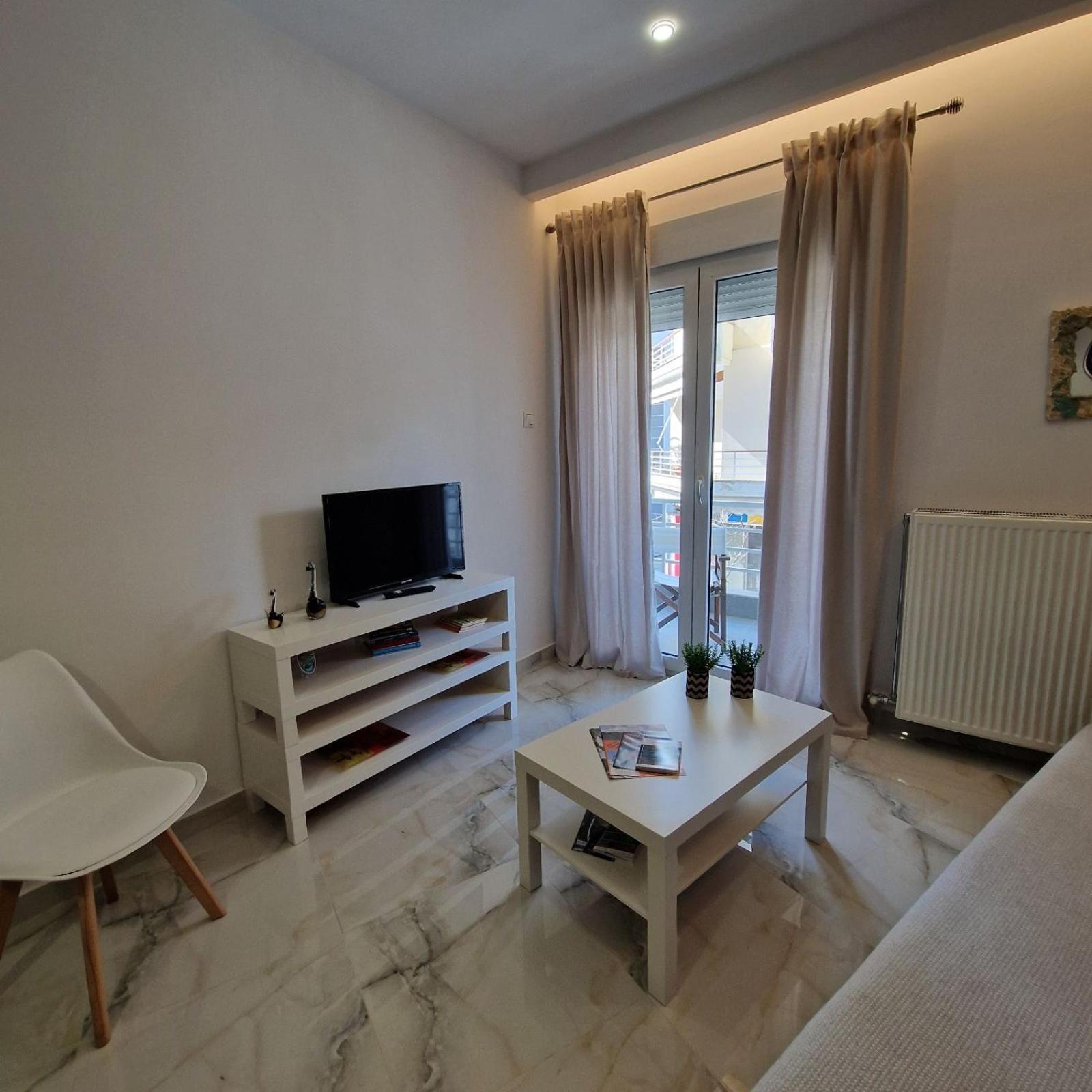 Apartment N&s A