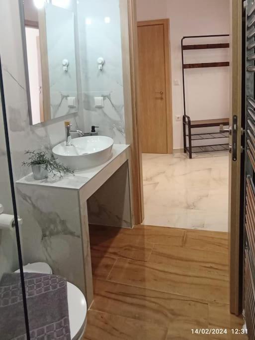 N&s A Apartment Edessa